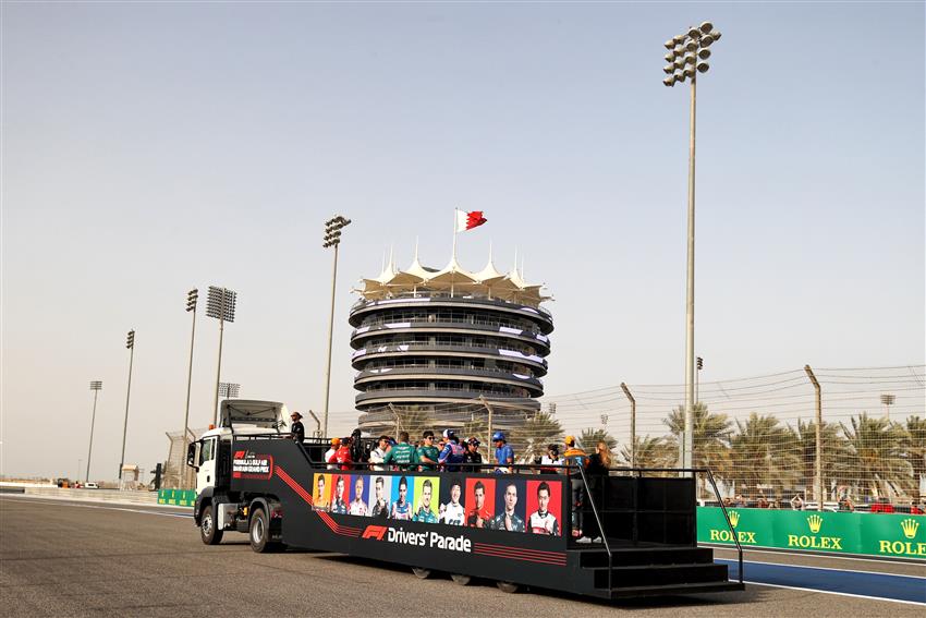 Sakhir flatbed track tour